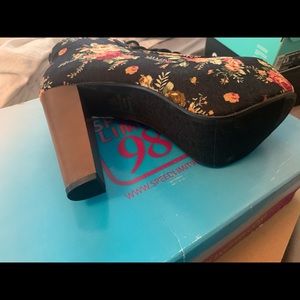 Floral Heeled boots